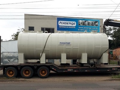 Tanque para transporte de produtos quimicos